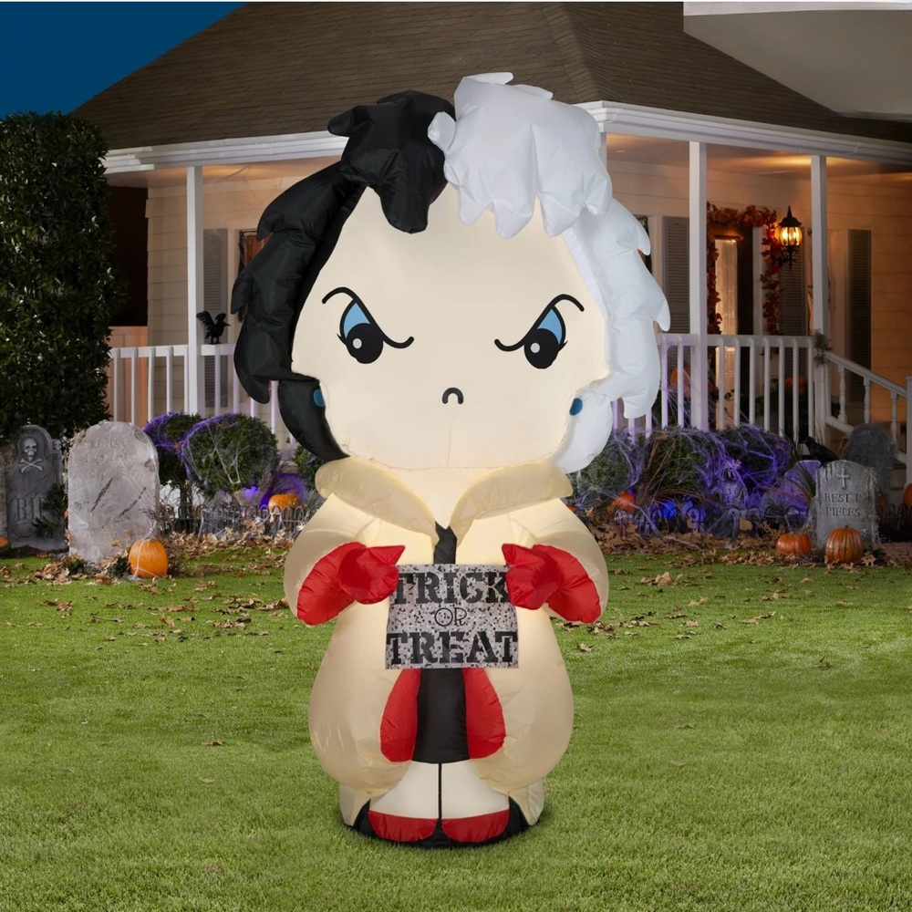Cruella de Vil inflatable-New in box
